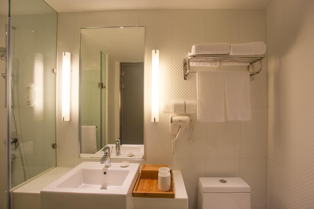 Hotel Ji Railway Station West Tianmu Road Xangai